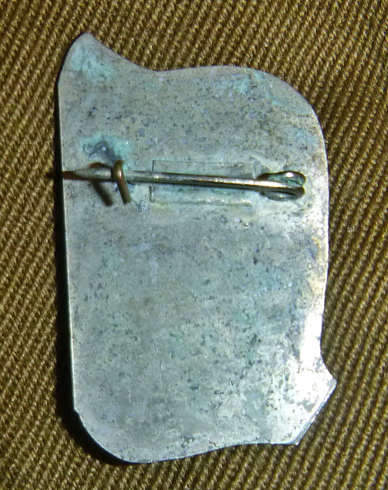 421035